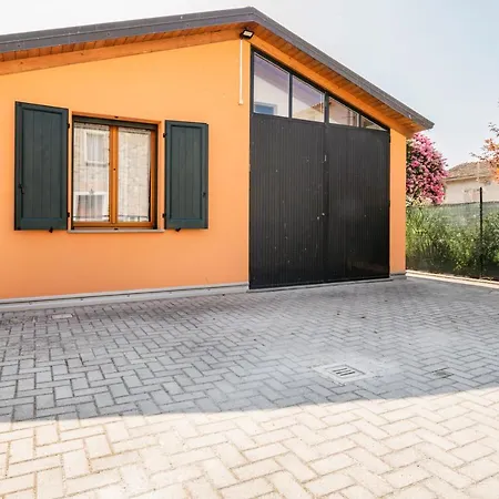 Casenuove Viletta Indipendente A 10 Min Da Parma Апартаменты Case Nuove (Emilia-Romagna)